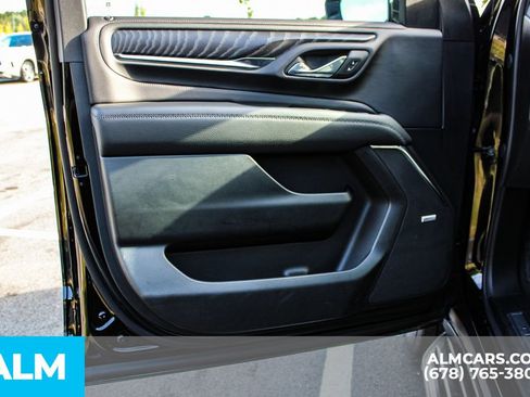 Used 2024 GMC Yukon Denali image 40