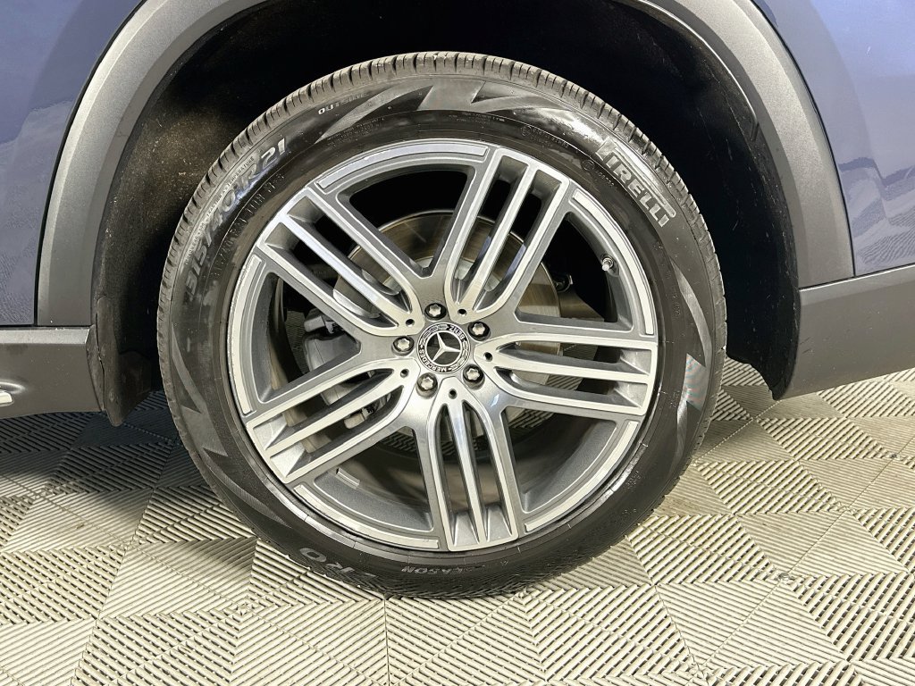 Certified 2024 Mercedes-Benz GLS 450 4MATIC image 33