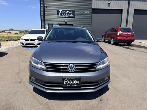 Used 2015 Volkswagen Jetta TDI SEL FWD image 2