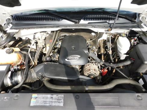 Used 2006 Chevrolet Silverado 2500 W/T w/ Skid Plate Package image 14