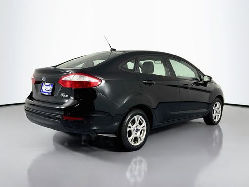 Used 2016 Ford Fiesta SE FWD image 5