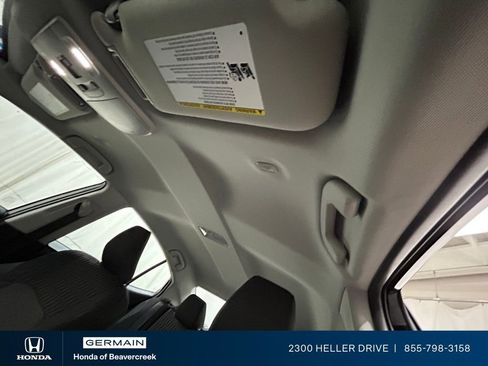 Used 2025 Toyota Camry LE image 27