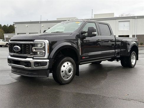 Used 2024 Ford F450 Lariat w/ Lariat Ultimate Package image 2