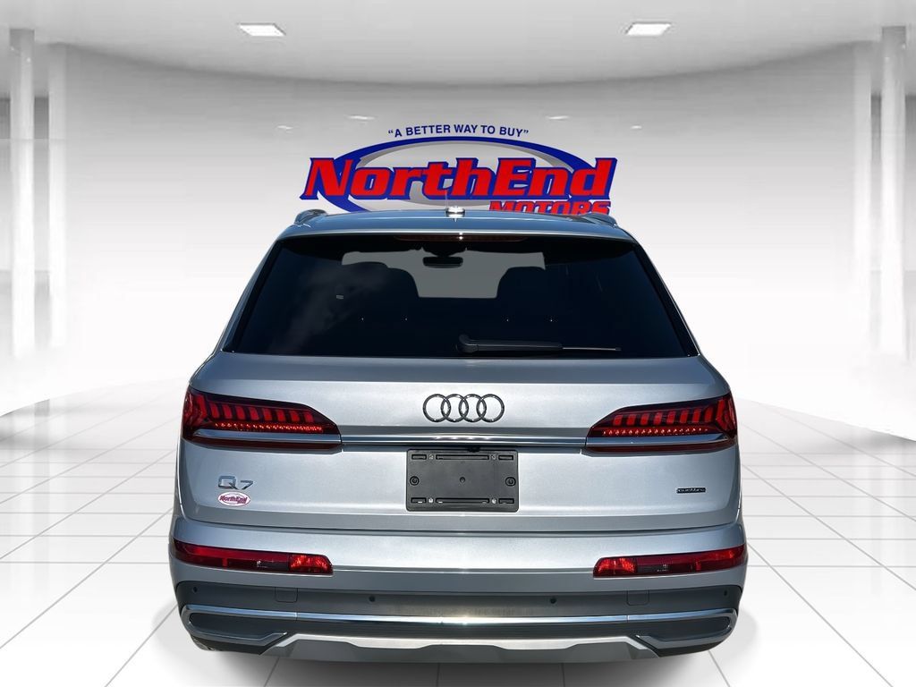 Used 2022 Audi Q7 3.0T Premium AWD/4WD image 4