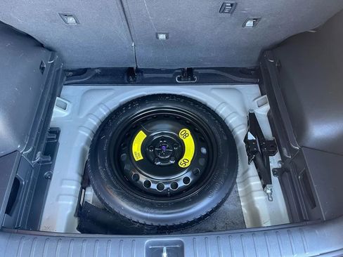 Used 2020 Hyundai Tucson Value w/ Cargo Package image 11