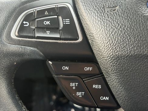 Used 2020 Ford EcoSport SE FWD image 15