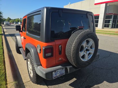 Used 2019 Jeep Wrangler Sport AWD/4WD image 10