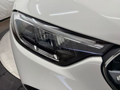 New 2026 Mercedes-Benz GLC 300 image 10