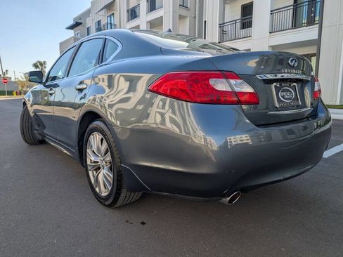 Used 2012 INFINITI M37 w/ Premium Pkg image 10