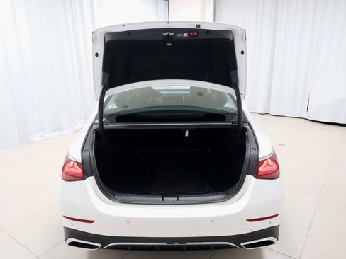 Used 2025 Mercedes-Benz E 350 Sedan w/ Winter Package image 11