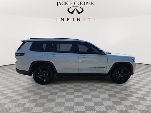 Used 2024 Jeep Grand Cherokee L Limited w/ Luxury Tech Group II AWD/4WD image 4