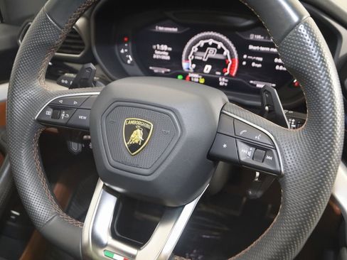 Used 2019 Lamborghini Urus image 66
