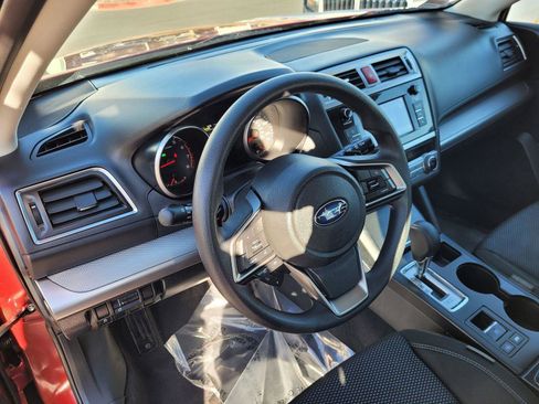 Used 2018 Subaru Outback 2.5i image 12