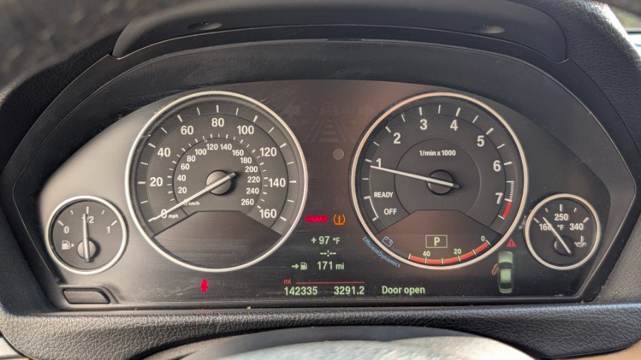 Used 2014 BMW 328i xDrive Sedan AWD/4WD image 16