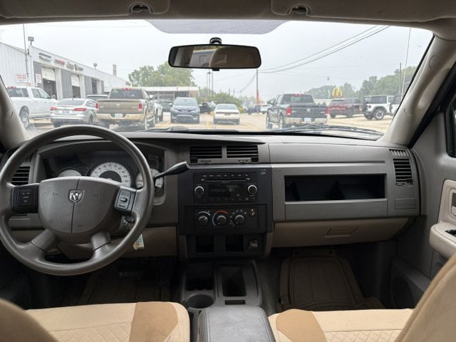 Used 2011 Dodge Dakota Big Horn RWD image 9