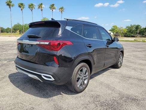 Used 2023 Kia Seltos S FWD image 7