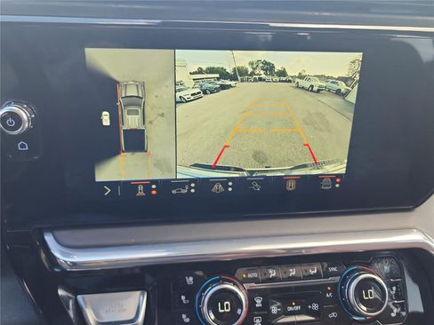 Used 2024 GMC Sierra 1500 Denali Ultimate image 42