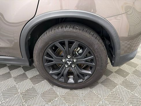 Used 2017 Mitsubishi Outlander Sport FWD image 19