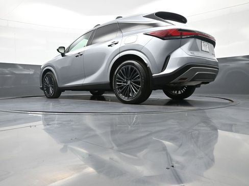 Used 2024 Lexus RX 350 Premium image 32