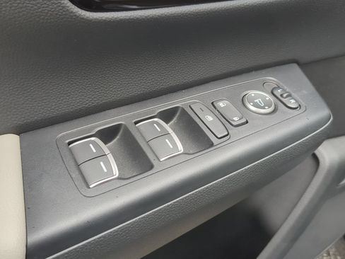 Used 2023 Honda CR-V EX-L image 23
