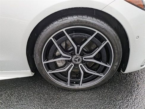 Used 2024 Mercedes-Benz C 300 Sedan image 12