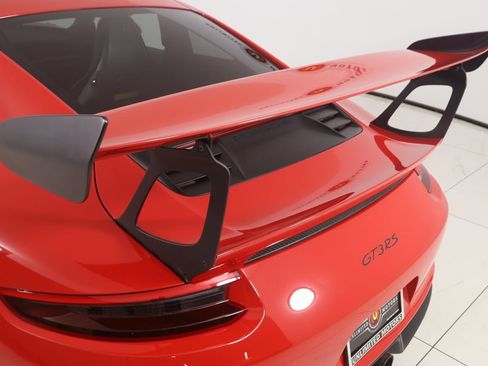 Used 2019 Porsche 911 GT3 RS image 36