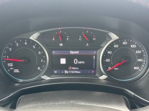 Used 2022 Chevrolet Equinox RS w/ RS Leather Package AWD/4WD image 26