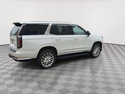 Certified 2024 Cadillac Escalade Premium Luxury AWD/4WD image 9