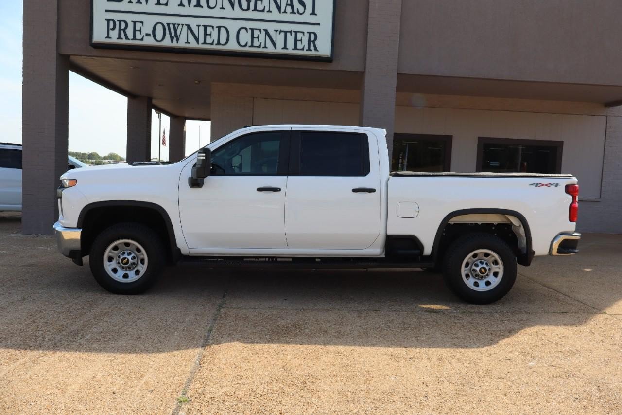 Used 2023 Chevrolet Silverado 3500 W/T w/ WT Convenience Package AWD/4WD image 2