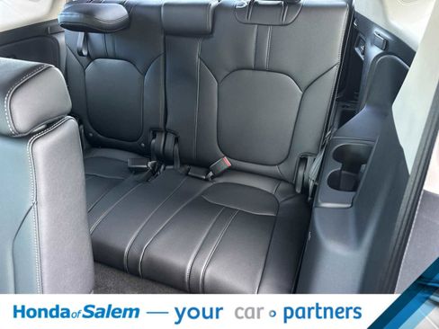 New 2026 Honda Pilot Touring image 15