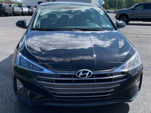 Used 2020 Hyundai Elantra Value Edition w/ Cargo Package (C1) FWD image 3