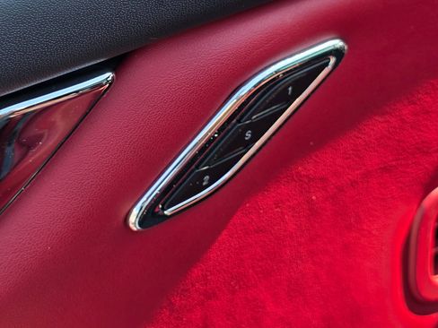 Used 2017 Maserati Quattroporte S GranSport image 31