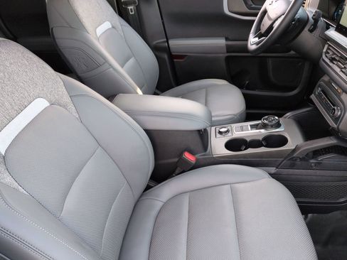 Certified 2025 Ford Bronco Sport Badlands image 33