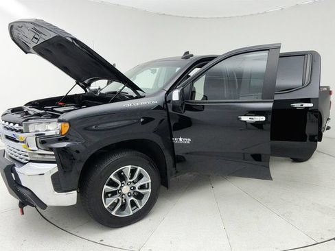 Used 2020 Chevrolet Silverado 1500 LT w/ Texas Edition RWD image 10