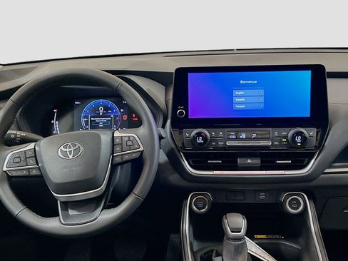 New 2025 Toyota Grand Highlander XLE image 20