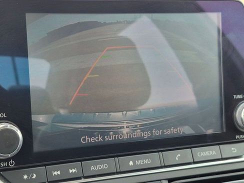 Used 2022 Nissan Altima 2.5 SR FWD image 14