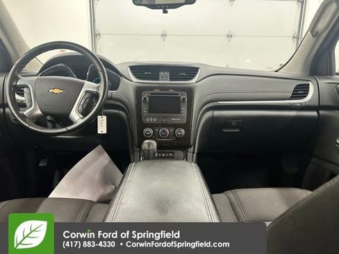 Used 2015 Chevrolet Traverse LT image 19