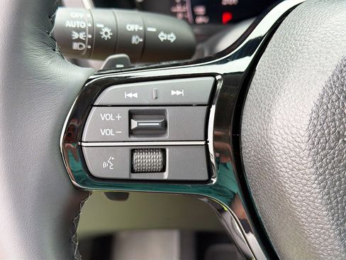 Used 2026 Honda Pilot EX-L image 17