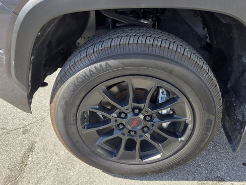 Used 2024 Toyota Tundra SR5 AWD/4WD image 17