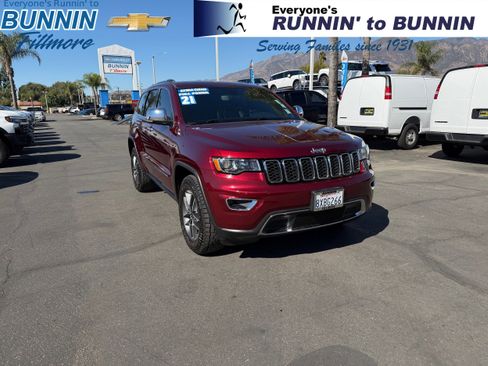 Used 2021 Jeep Grand Cherokee Limited image 1