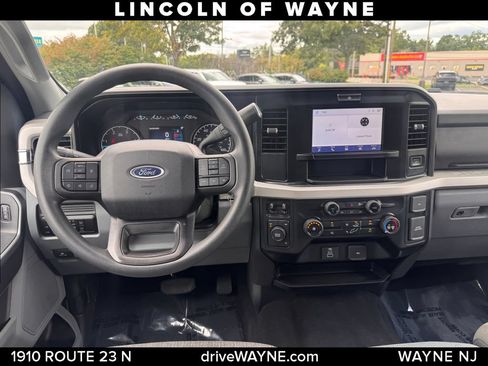 Used 2025 Ford F350 XLT AWD/4WD image 21