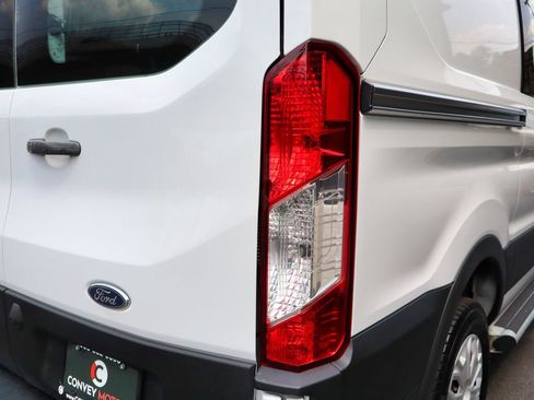 Used 2024 Ford Transit 250 Low Roof w/ Exterior Upgrade Package RWD image 13