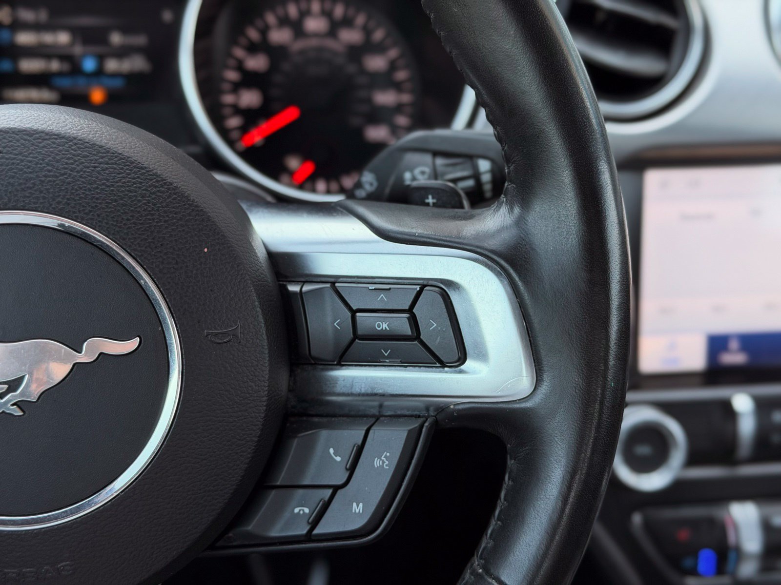 Used 2020 Ford Mustang Premium RWD image 42