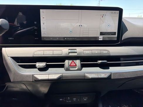 Used 2025 Kia K4 GT-Line w/ GT-Line Premium Package FWD image 23