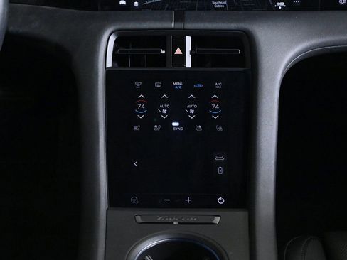 Certified 2022 Porsche Taycan 4S image 16