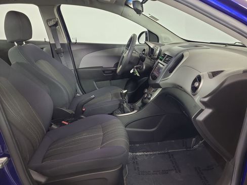 Used 2013 Chevrolet Sonic LT FWD image 18