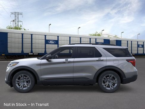 New 2026 Ford Explorer Active w/ Active Comfort Package AWD/4WD image 33
