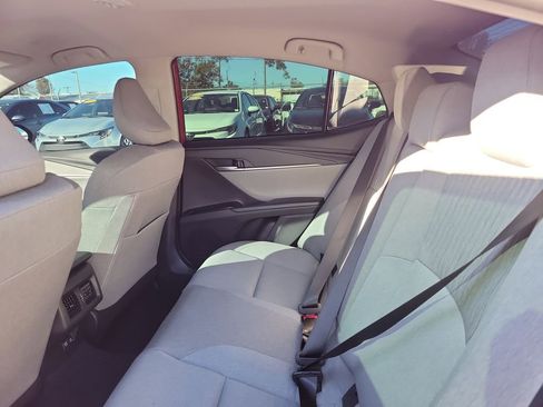 Used 2026 Toyota Camry LE image 7