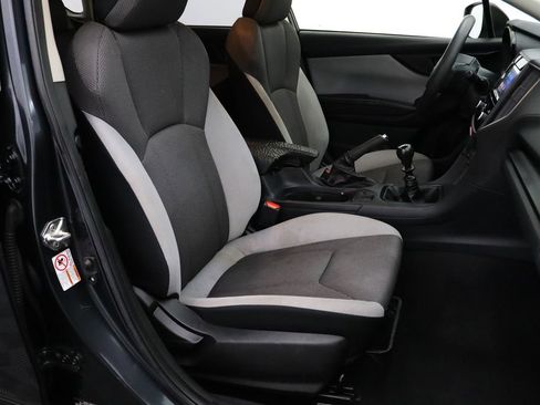 Used 2019 Subaru Crosstrek 2.0i AWD/4WD image 17