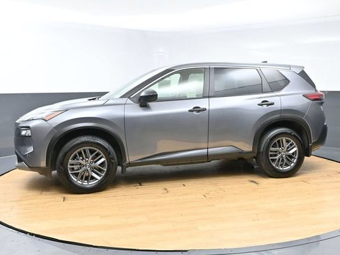 Used 2023 Nissan Rogue S FWD image 6